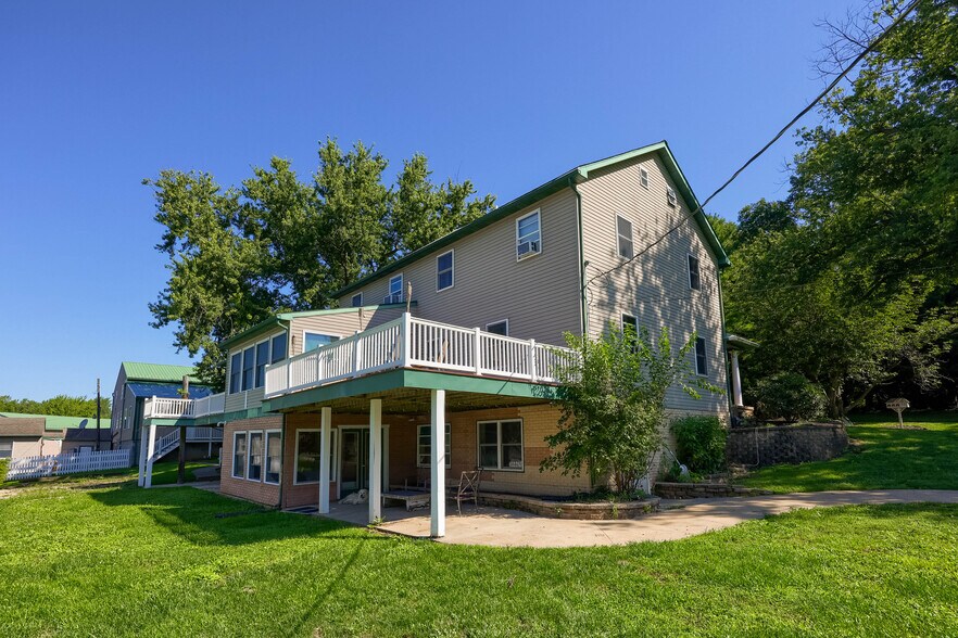 More Photos Of 197 Pencroft Dr N, Holtwood Industrial For Sale