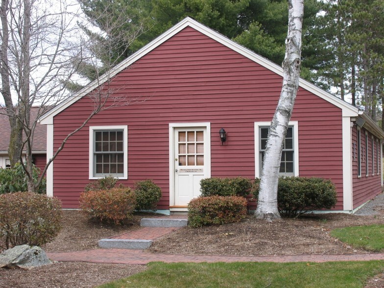 More Photos Of 42 Davis Rd, Acton Office For Lease