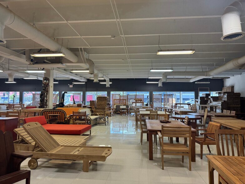 More Photos Of 1920-1934 Stirling Rd, Dania Beach Freestanding For Sale