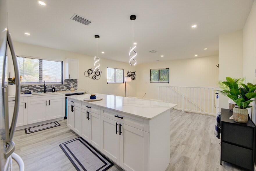 More Photos Of 742 NW 70th St, Miami Apartments For Sale