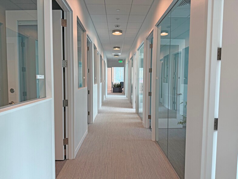 More Photos Of 75 Portsmouth Blvd, Portsmouth Office For Lease
