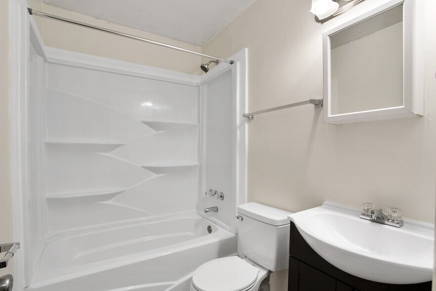 More Photos Of 120 Atlantic Ave, Easley Apartments For Sale