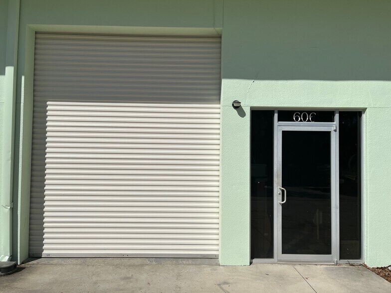 More Photos Of 3860 Curtis Blvd, Port Saint John Light Manufacturing For Lease