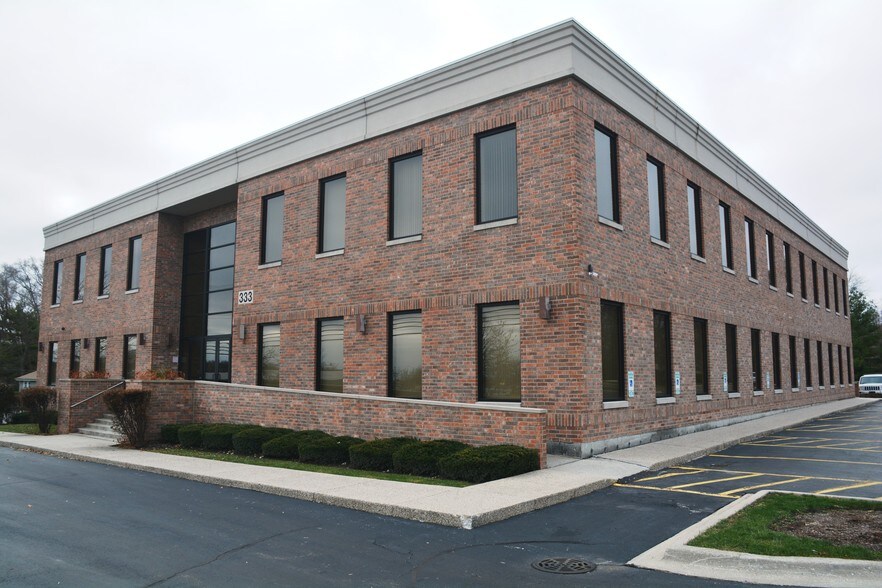 More Photos Of 333 E Route 83, Mundelein Medical For Lease