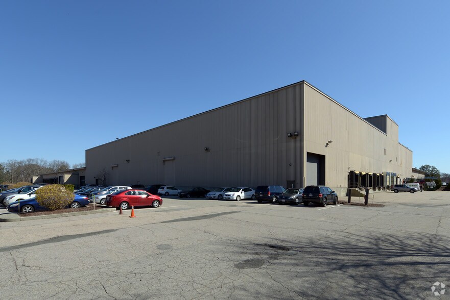 More Photos Of 1515 Washington St, Braintree Light Manufacturing For Lease