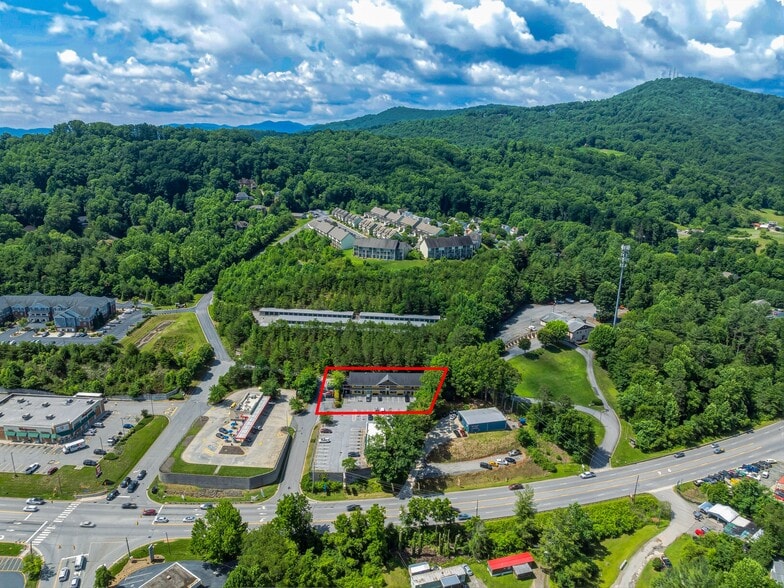 More Photos Of 9 Fallen Spruce Dr, Asheville General Retail For Sale