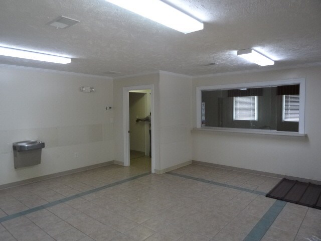 More Photos Of 1220 Walter Reed Rd, Fayetteville Office For Sale
