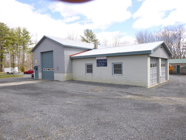 Primary Photo Of 483-489 Togus Rd, Chelsea Auto Repair For Sale
