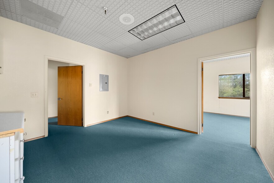 More Photos Of 5805 Capistrano Ave, Atascadero Office For Lease