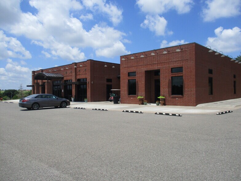 More Photos Of 1038 Airport Rd, Weatherford Manufactured Housing Mobile Home Park For Sale