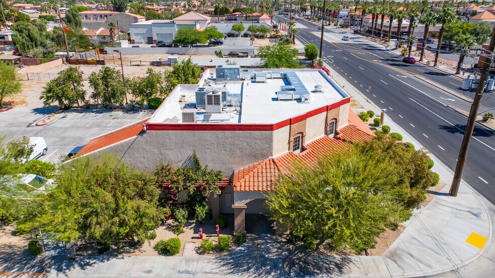 More Photos Of 32475 Date Palm Dr, Cathedral City Freestanding For Lease