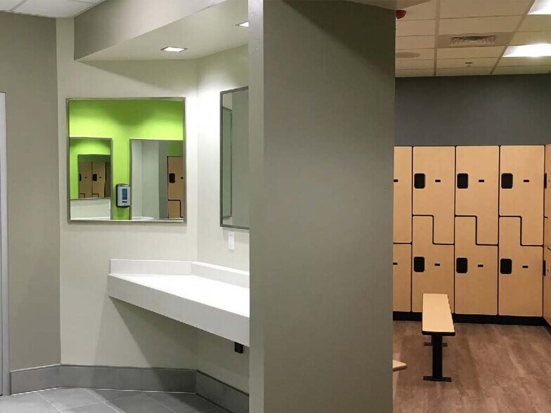 More Photos Of 9070 S Rita Rd, Tucson Unknown For Lease