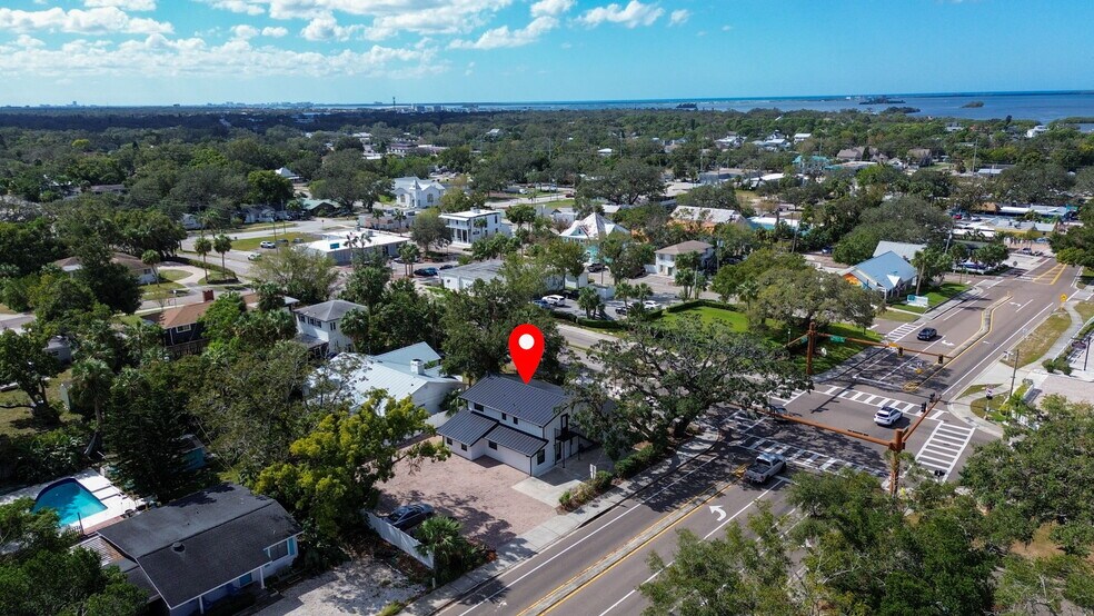 More Photos Of 1122 Omaha St, Palm Harbor Office Residential For Sale