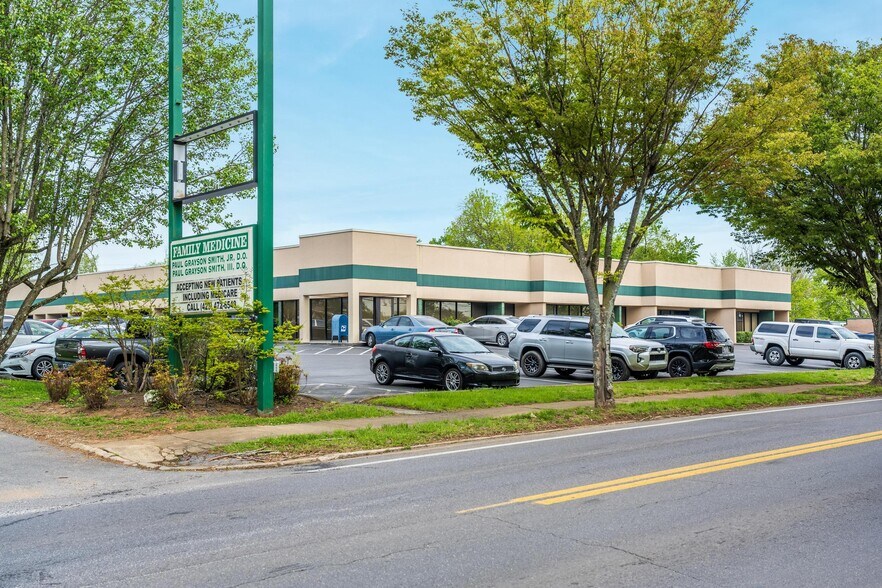 More Photos Of 2120 N Ocoee St, Cleveland Apartments For Sale