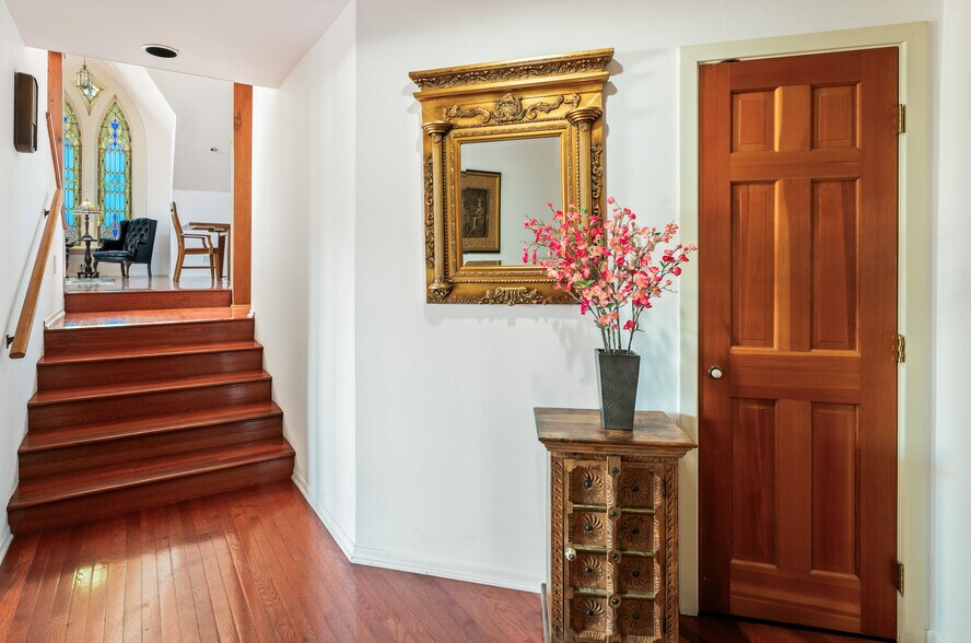 More Photos Of 437 2nd St, Solvang Storefront Retail Residential For Sale