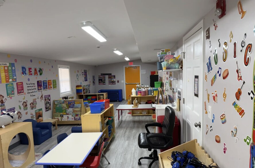 More Photos Of 2561 Jerome Rd, Atlanta Daycare Center For Sale