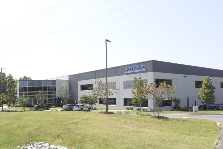 More Photos Of 400 Park Commerce Rd, Greenville Manufacturing For Lease