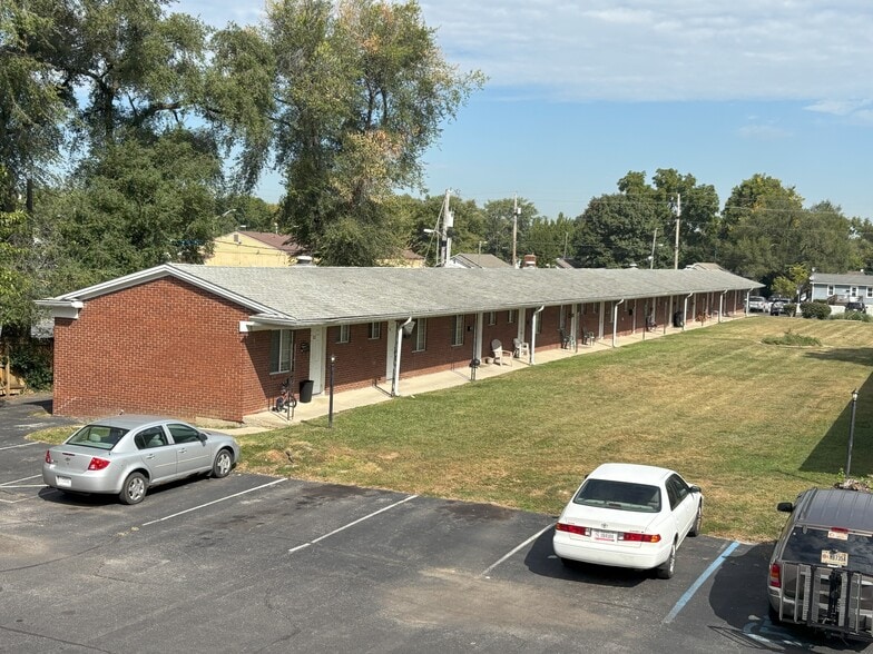 More Photos Of 5125 W 10th St, Indianapolis Apartments For Sale