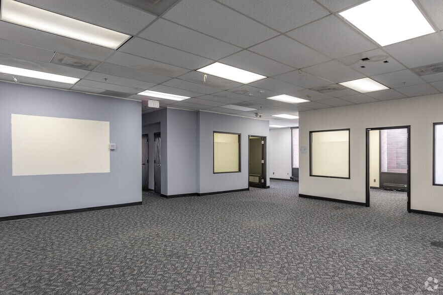 More Photos Of 4801 Forbes Blvd, Lanham Office For Sale