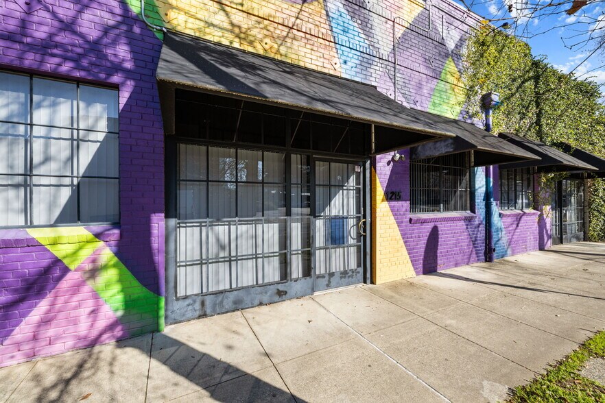 More Photos Of 1207-1215 G St, Sacramento Loft Creative Space For Sale