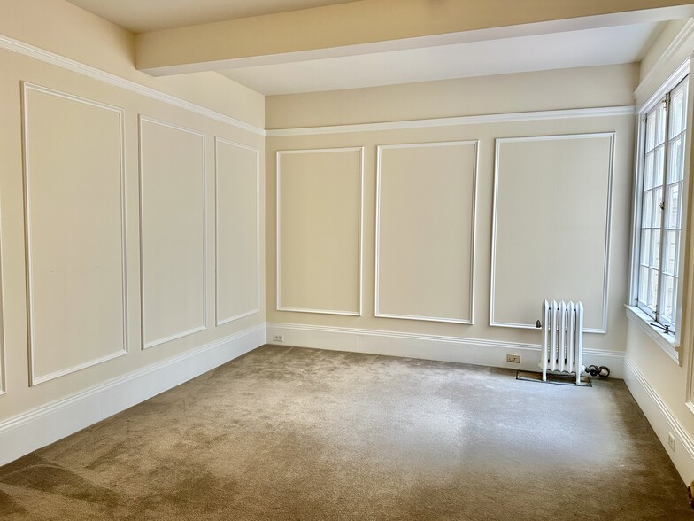 More Photos Of 1943 Divisadero St, San Francisco Storefront Retail Office For Sale