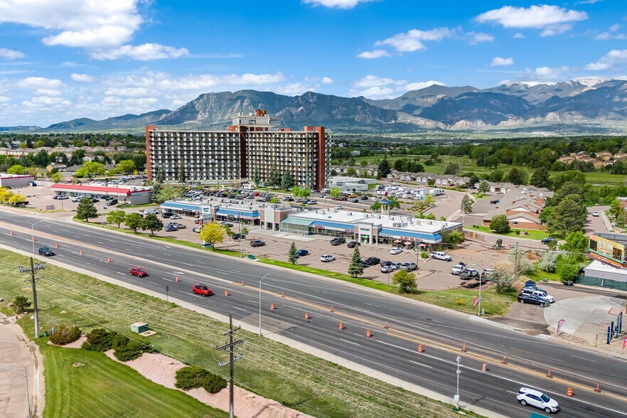 More Photos Of 522-586 S Academy Blvd, Colorado Springs Unknown For Lease