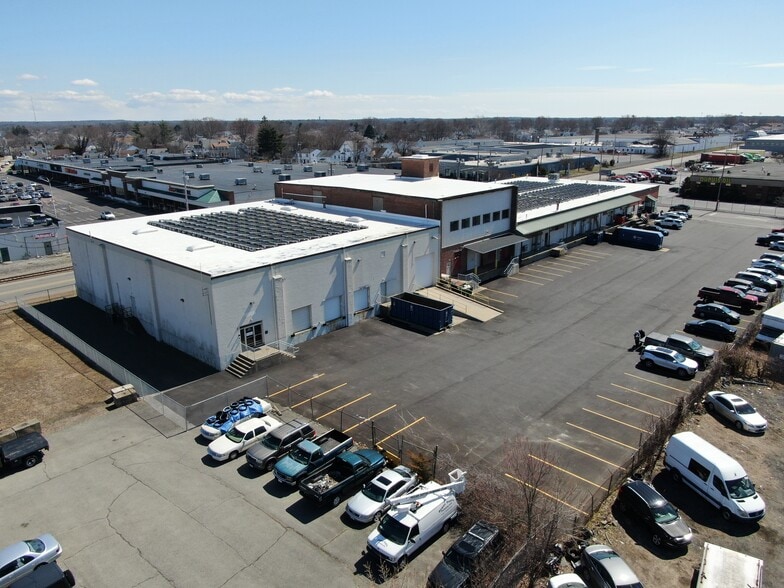 More Photos Of 402 Walcott St, Pawtucket Warehouse For Sale