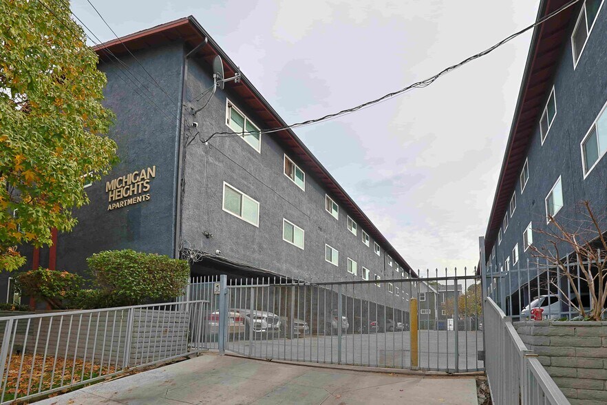 More Photos Of 2202-2208 Michigan Ave, Los Angeles Apartments For Sale