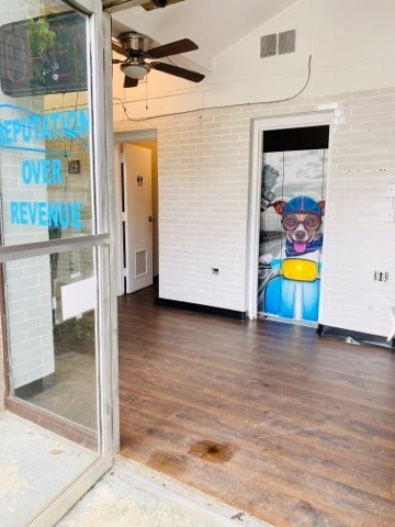 More Photos Of 338 Gordon St, Bremen Service Station For Sale