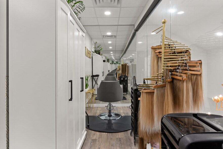 More Photos Of 100-126 Island Professional Park, Saint Simons Island Office For Sale