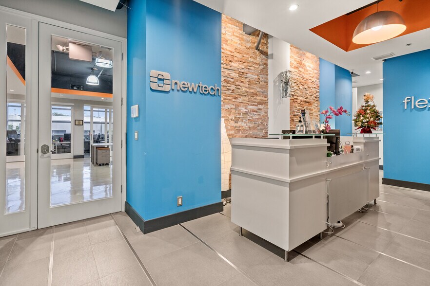 More Photos Of 1430 S Dixie Hwy, Coral Gables Office For Sale