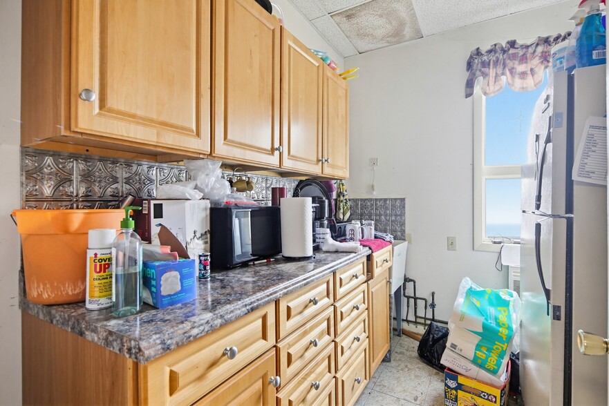 More Photos Of 346 Old New Windsor Pike, Westminster Flex For Sale