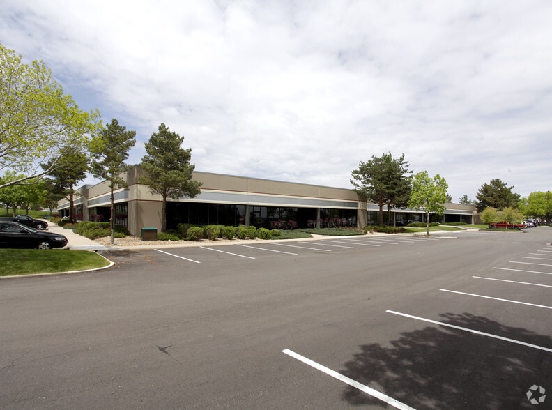 More Photos Of 6675 S Kenton St, Centennial Unknown For Lease