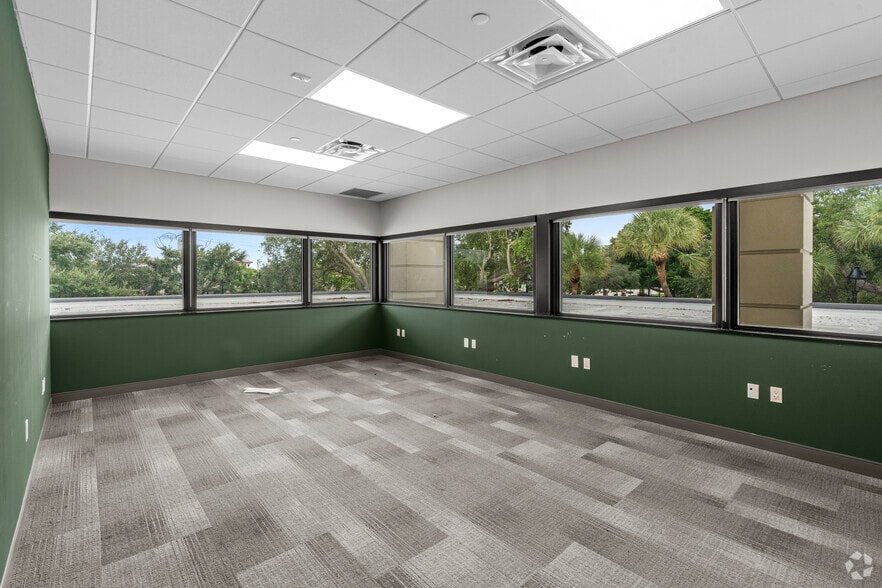 More Photos Of 5300 Broken Sound Blvd NW, Boca Raton Medical For Lease