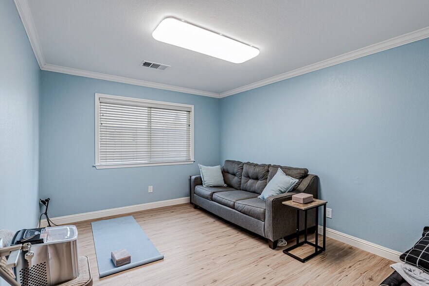 More Photos Of 1217 Park Ave, San Jose Office For Sale