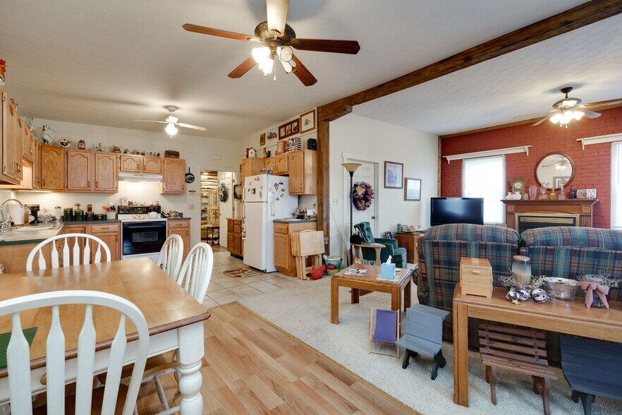 More Photos Of 46 Jefferson St, Brookville Storefront Retail Residential For Sale