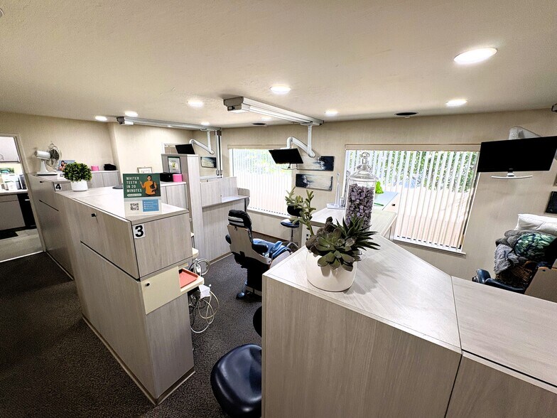 More Photos Of 1100-1102 Scott Blvd, Santa Clara Medical For Sale