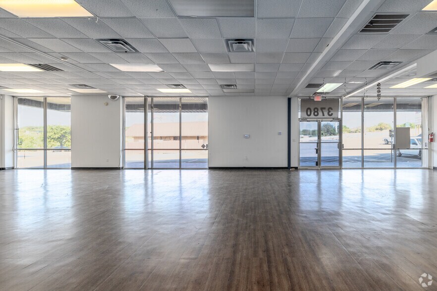 More Photos Of 3700-3780 NW Loop 410, San Antonio Unknown For Lease