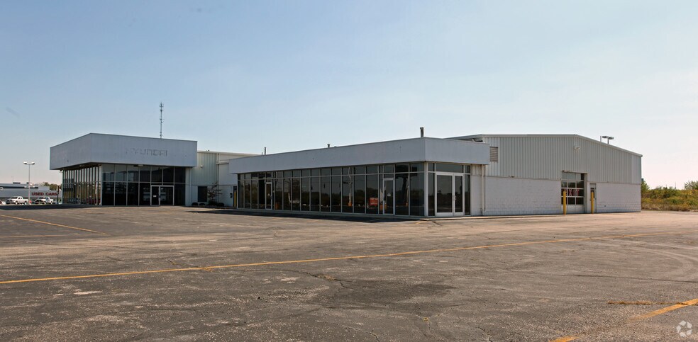 More Photos Of 1000 Shiloh Springs Rd, Dayton Auto Dealership For Lease