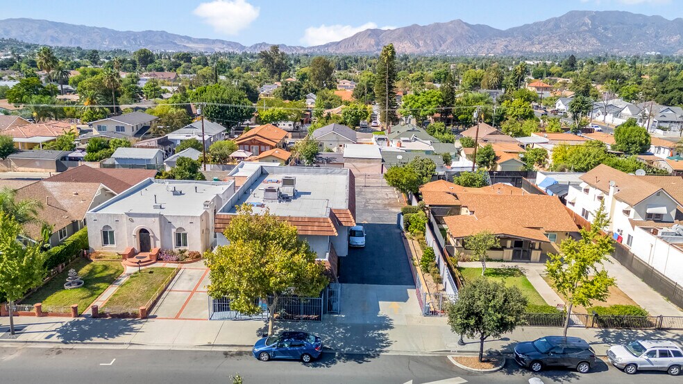 More Photos Of 439 N Maclay Ave, San Fernando Office For Sale