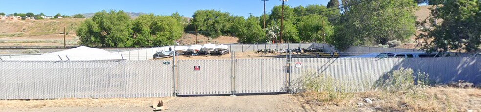 More Photos Of Fenced Lot Next to 2800 Dickerson rd, Reno Land For Lease