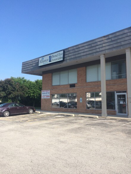 Primary Photo Of 1210-1228 Towanda Ave, Bloomington Unknown For Lease