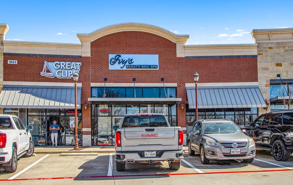 More Photos Of 5605 Colleyville Blvd, Colleyville Unknown For Lease