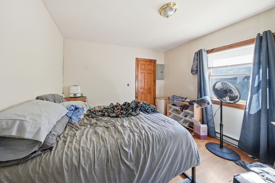 More Photos Of 696 PA-590, Lackawaxen Apartments For Sale