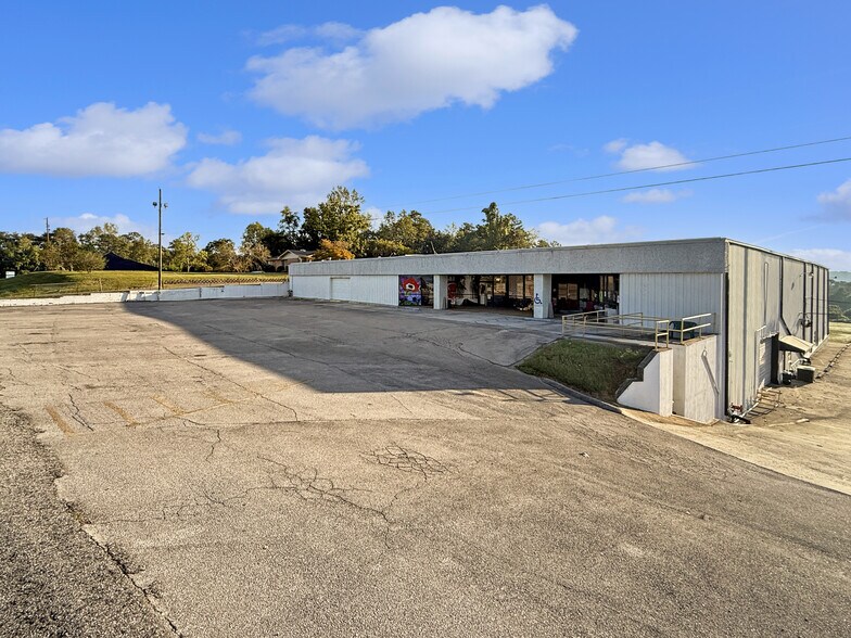 More Photos Of 2405 Decatur Hwy, Gardendale Freestanding For Sale