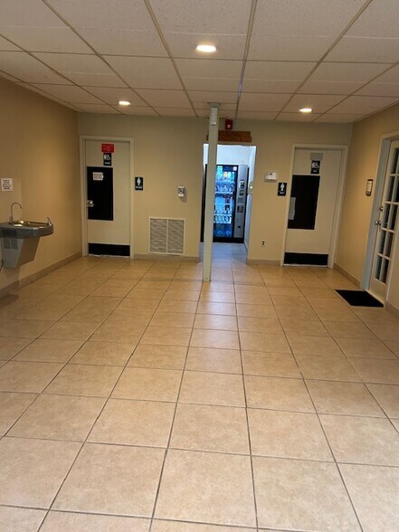 More Photos Of 170 Kinnelon Rd, Kinnelon Office Residential For Sale