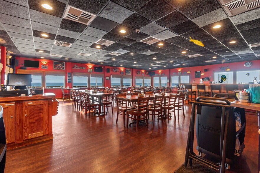 More Photos Of 49252 NC 12, Buxton Restaurant For Sale