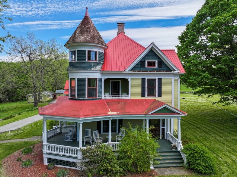 More Photos Of 284 Edgemont Rd, Moriah Hospitality For Sale