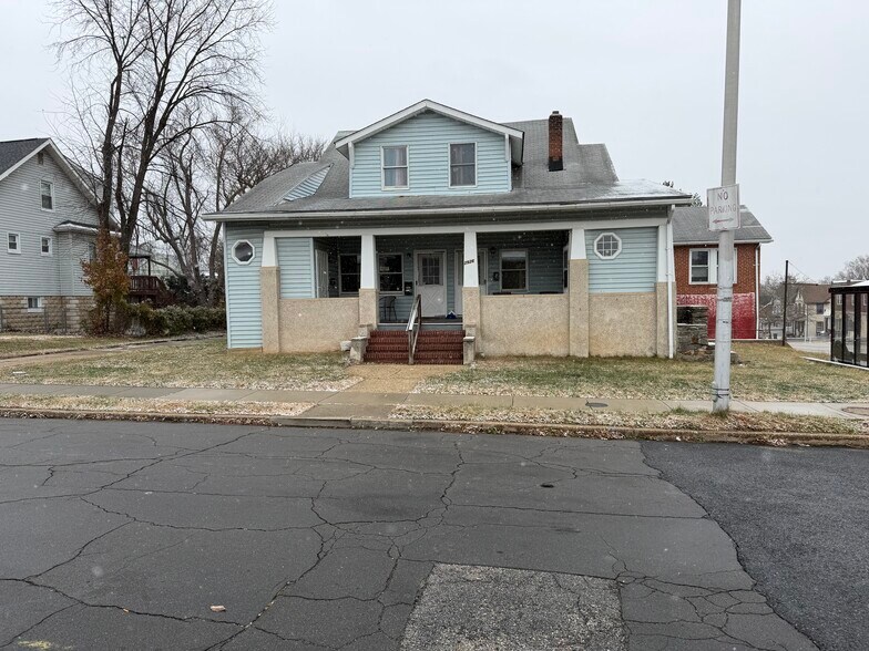 More Photos Of 2926 Christopher Ave, Baltimore Apartments For Sale