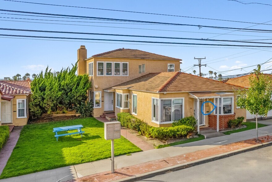 More Photos Of 1558 Ebers St, San Diego Apartments For Sale